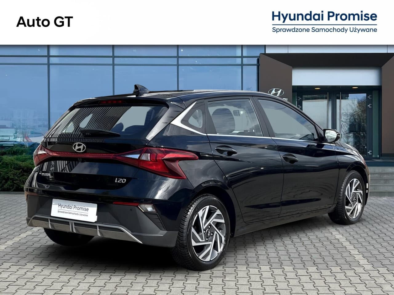 Hyundai i20 - zdjęcie 2