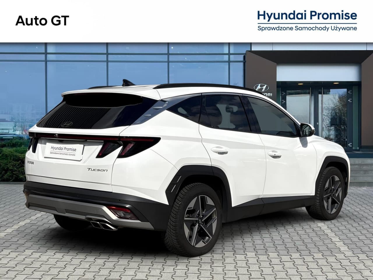 Hyundai Tucson - zdjęcie 2