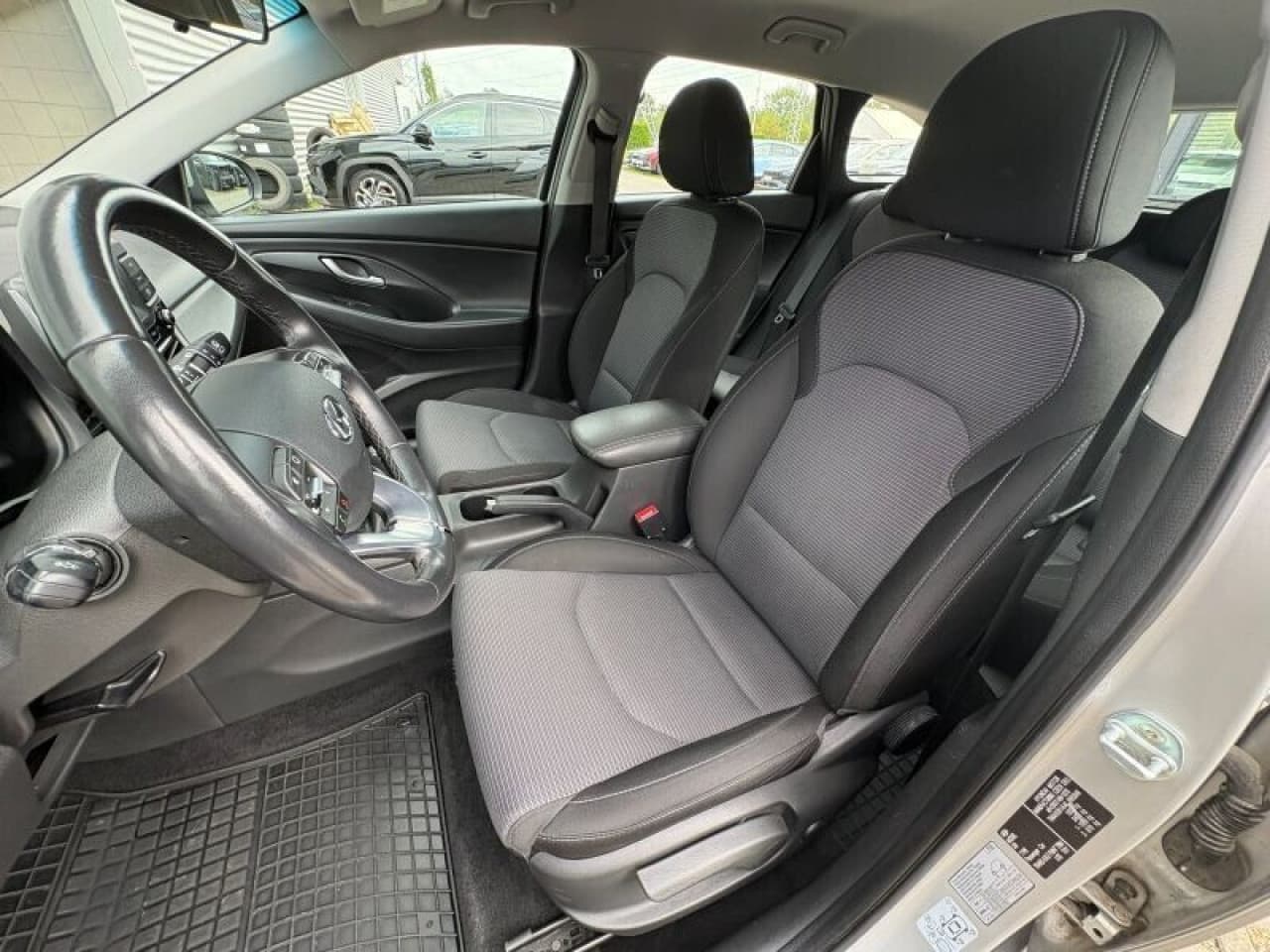 Hyundai i30 - zdjęcie 8