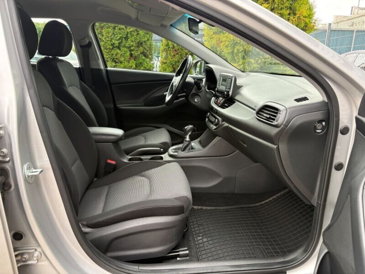 Hyundai i30 - zdjęcie 10