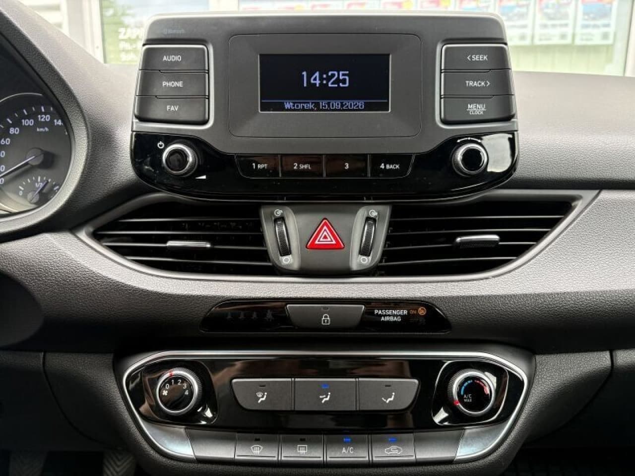 Hyundai i30 - zdjęcie 5