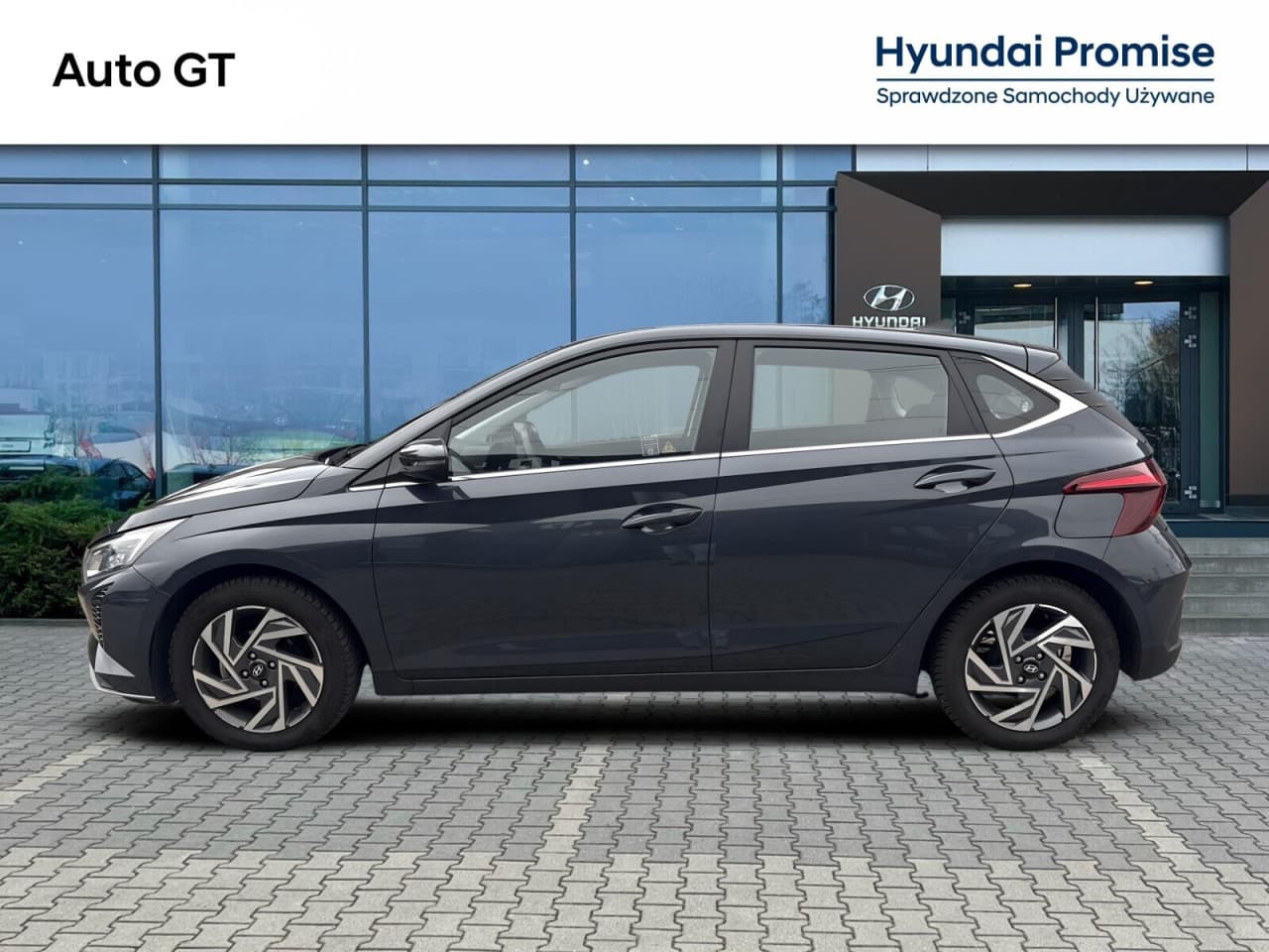 Hyundai i20 - zdjęcie 18