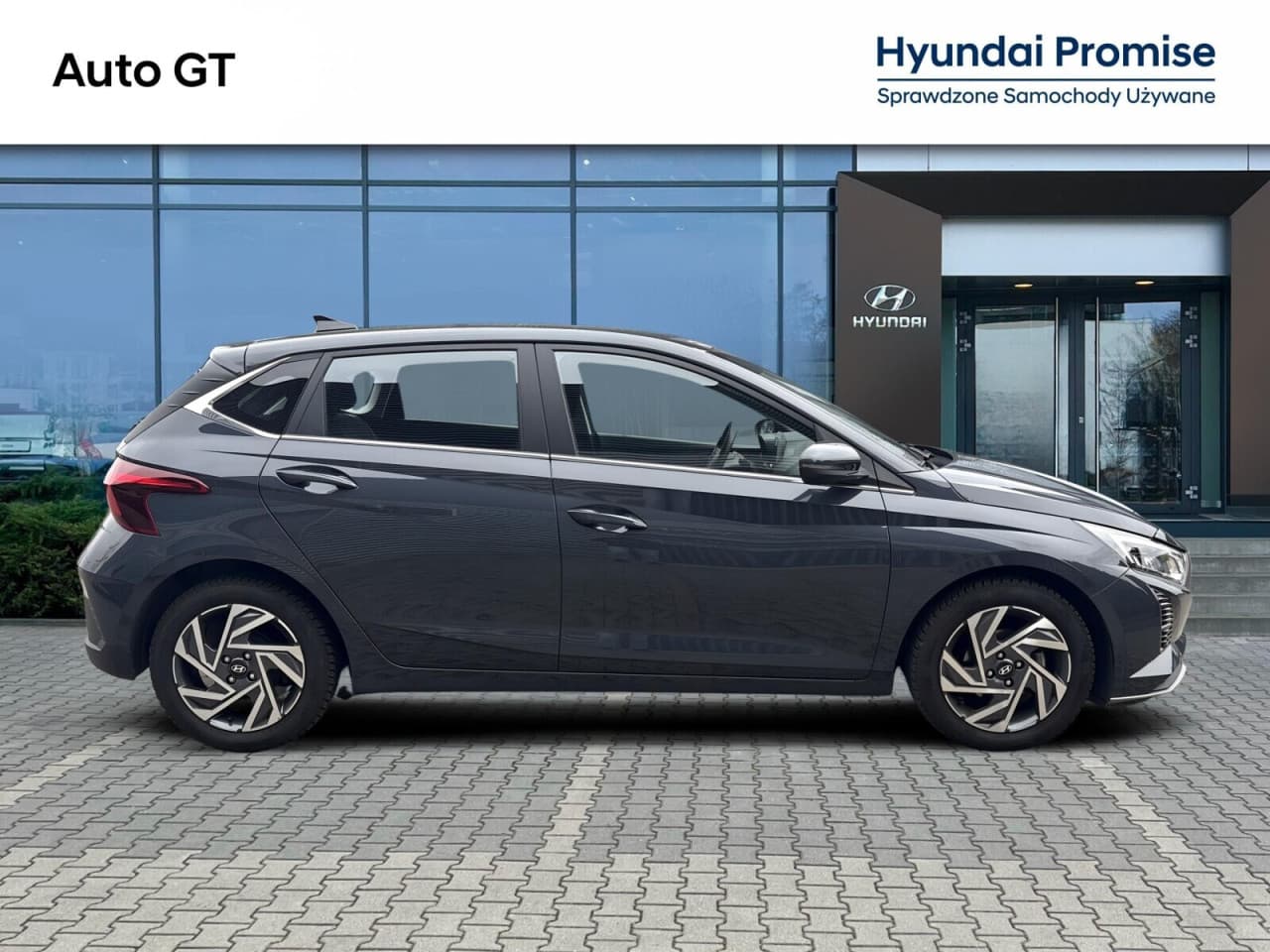 Hyundai i20 - zdjęcie 20