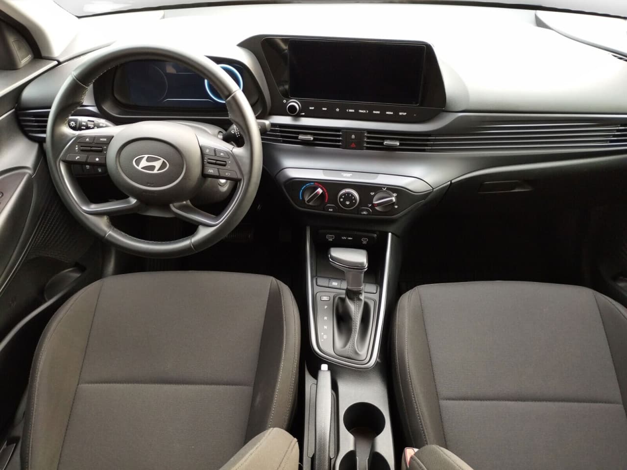 Hyundai i20 - zdjęcie 4