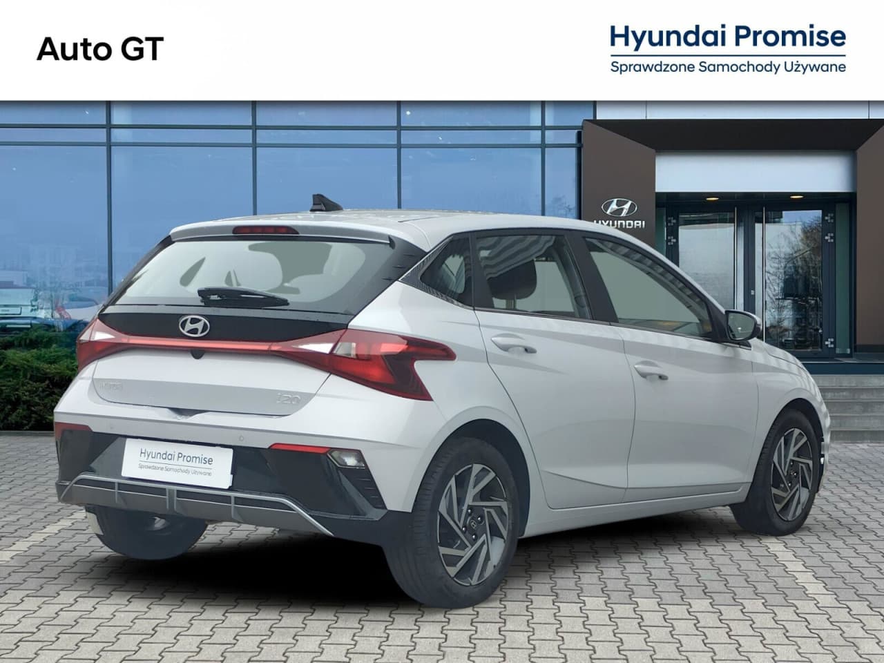 Hyundai i20 - zdjęcie 2