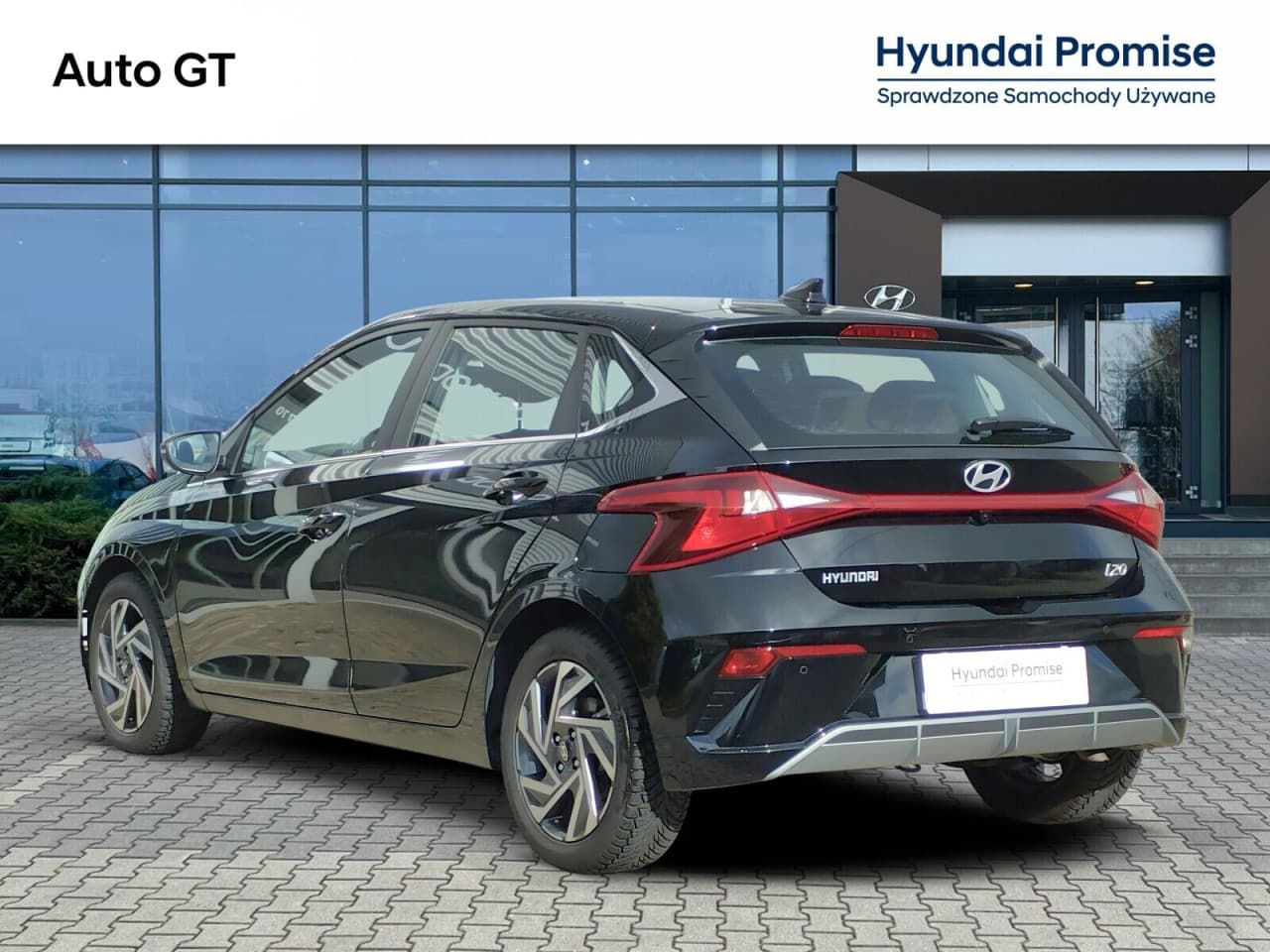 Hyundai i20 - zdjęcie 20