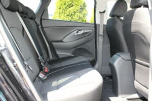 Hyundai i30 - miniatura 18
