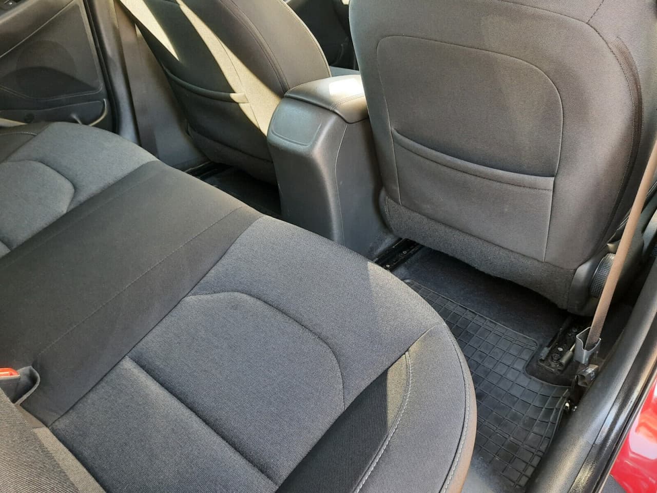Hyundai i30 - zdjęcie 15