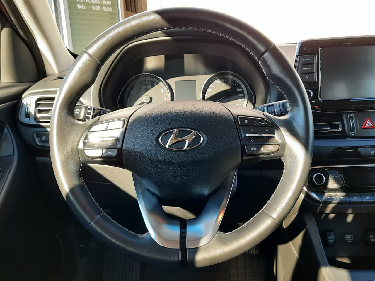 Hyundai i30 - zdjęcie 3