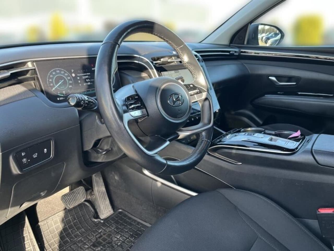 Hyundai Tucson - zdjęcie 11
