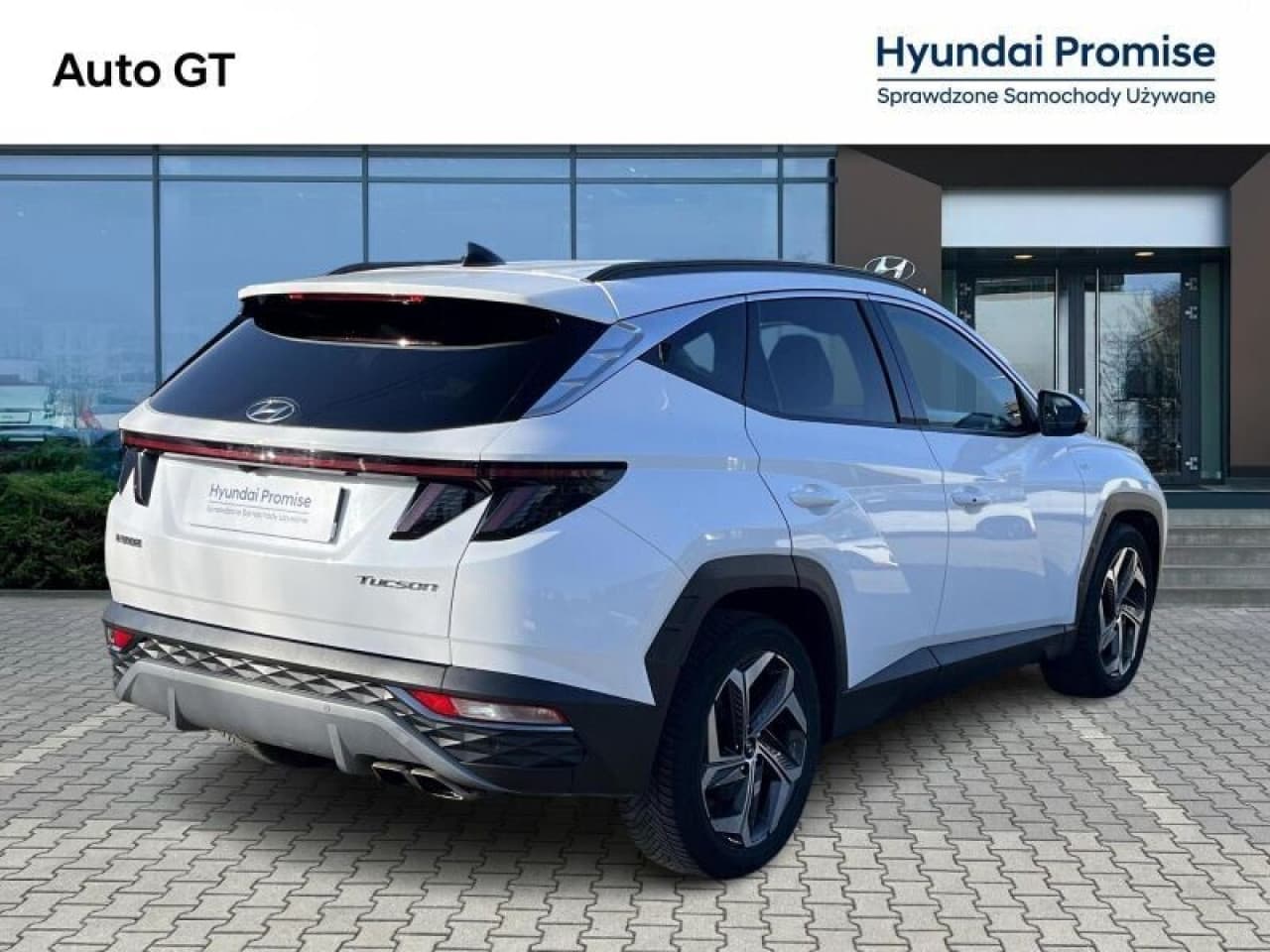 Hyundai Tucson - zdjęcie 2