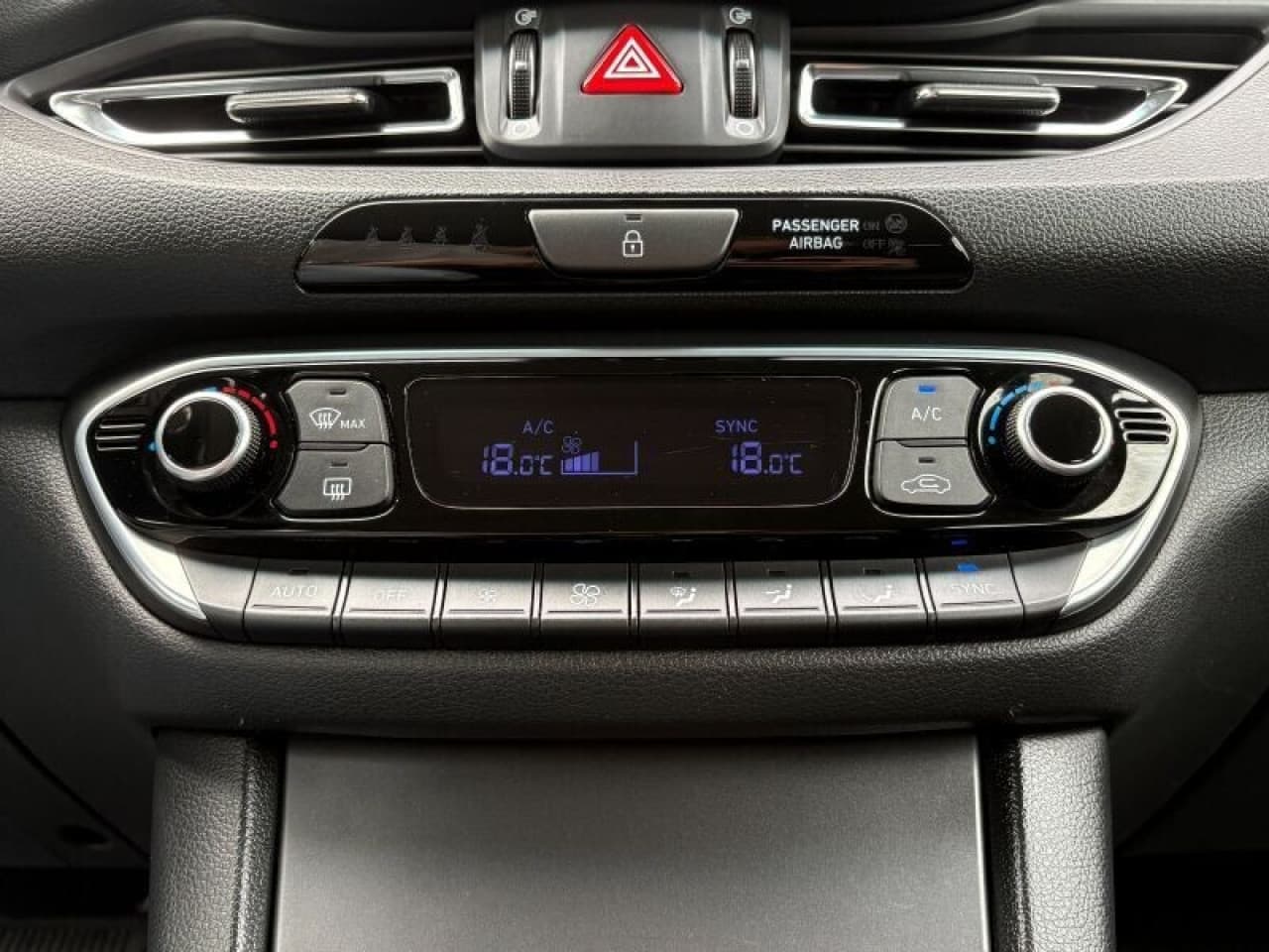 Hyundai i30 - zdjęcie 9