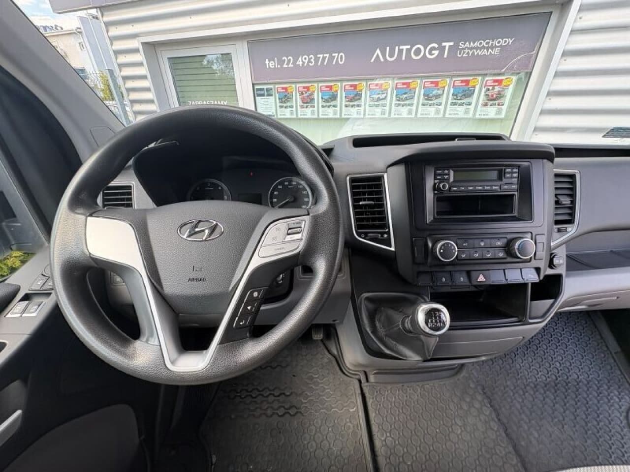 Hyundai H350 - zdjęcie 3